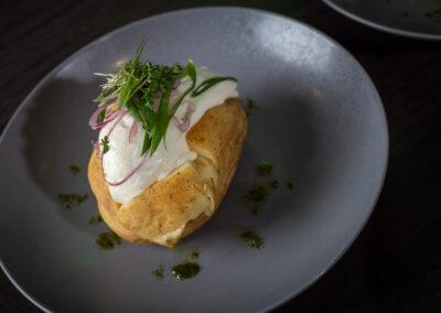 Kulinarische Highlights in modernem Ambiente